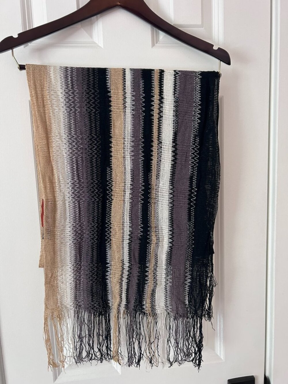 Missoni NWT Black Gray Tan Ombre Zigzag Knit Fringe Scarf Made in Italy